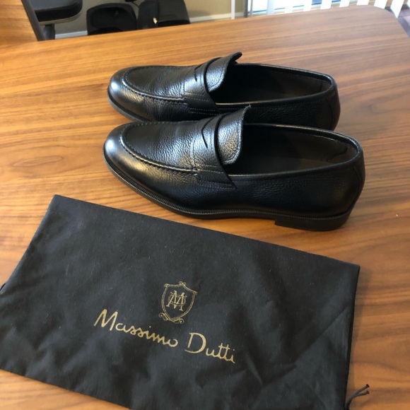 Massimo Dutti Men’s black leather loafers - Picture 1 of 5